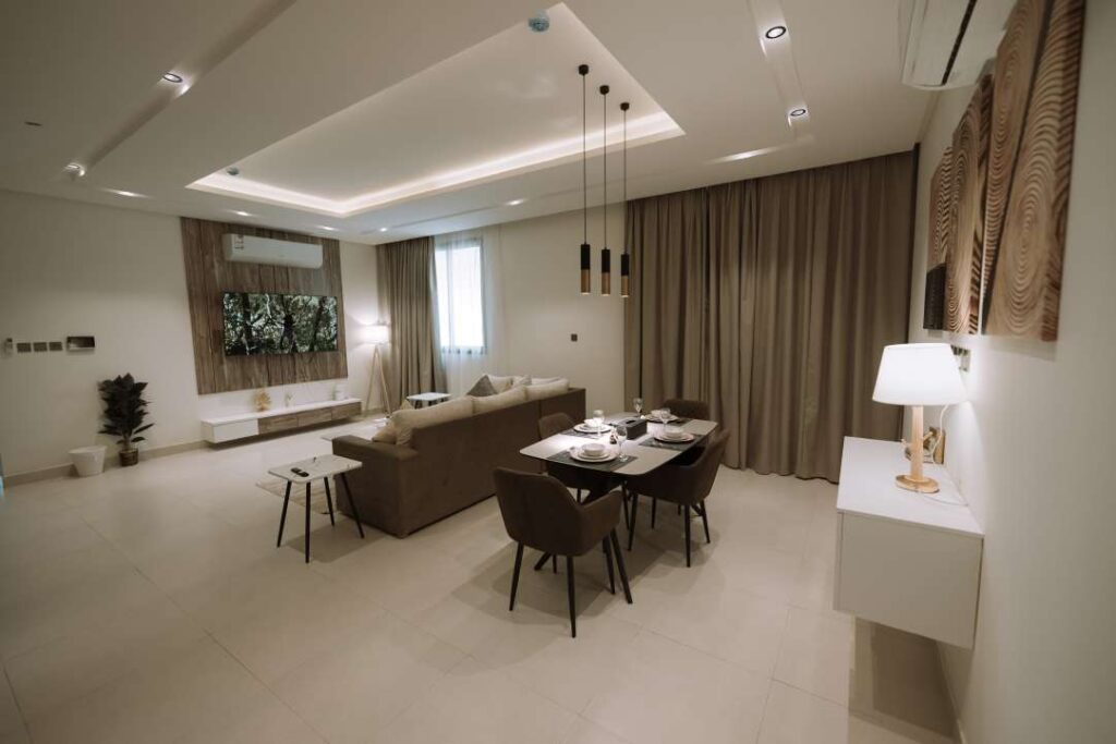 2 Bedroom Apartment 13,9,4 2