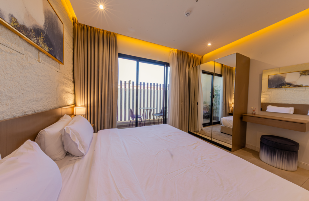 An-Narjis-3bhk-twenty-four